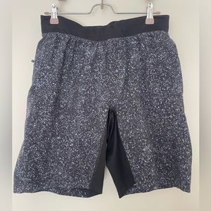 Men’s Lululemon Pace Breaker Lined Short 9"- Size M